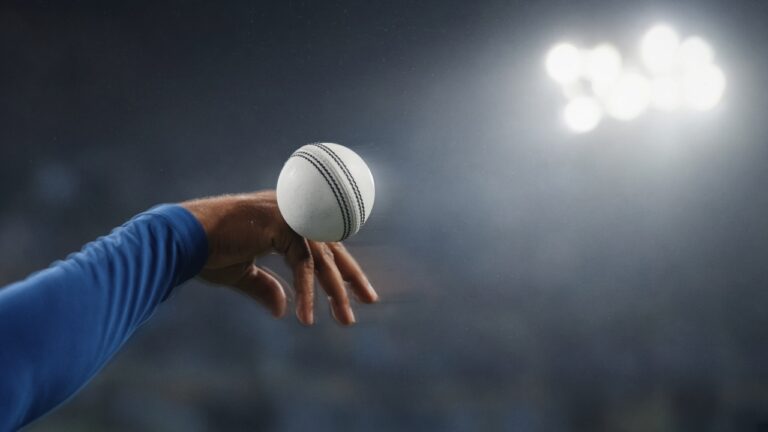 Illustration: Bhuvneshwar Kumar's T20I Return: What It Means for Shami